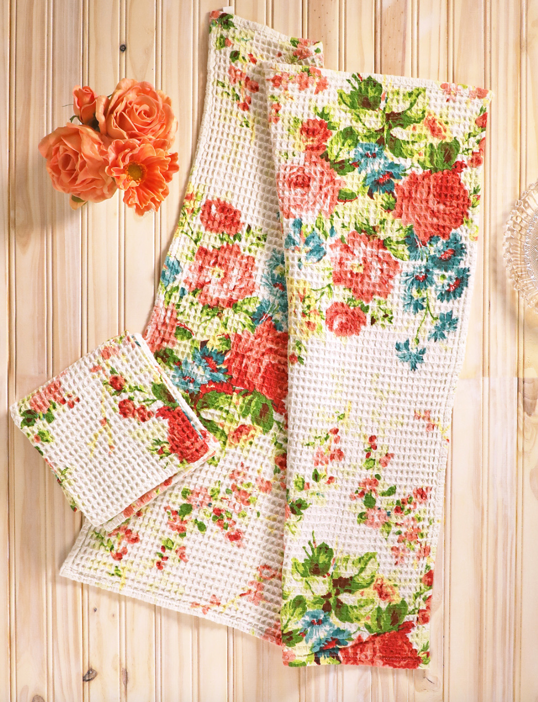April Cornell Cottage Rose White Tea Towels