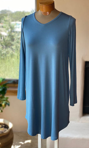 Yala bamboo long sleeve nightshirts. Color: denim.