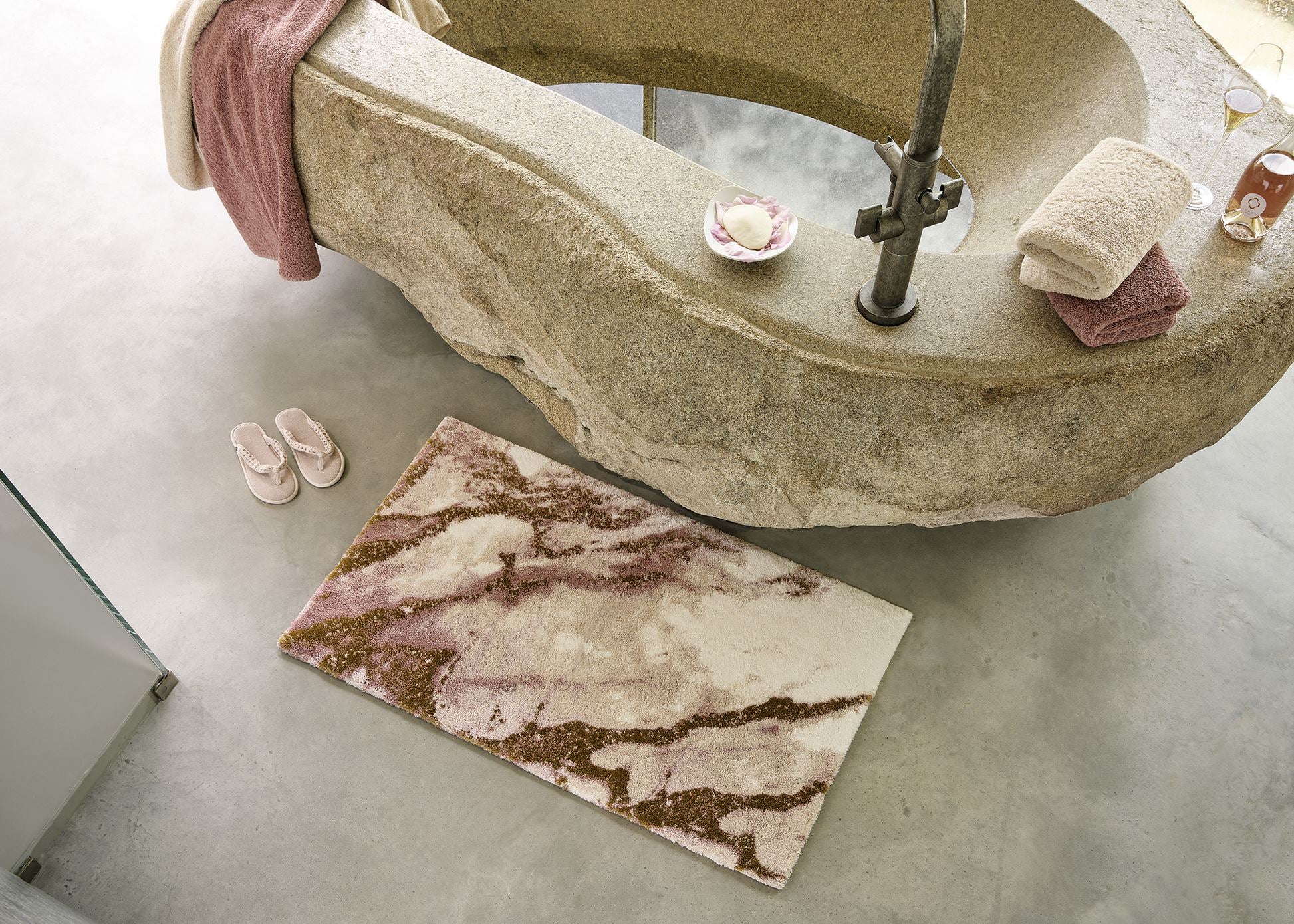 Abyss Habidecor "Rosy" bath rug
