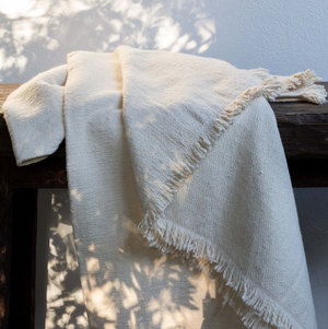 Poyvi Natural blankets handmade in Paraguay
