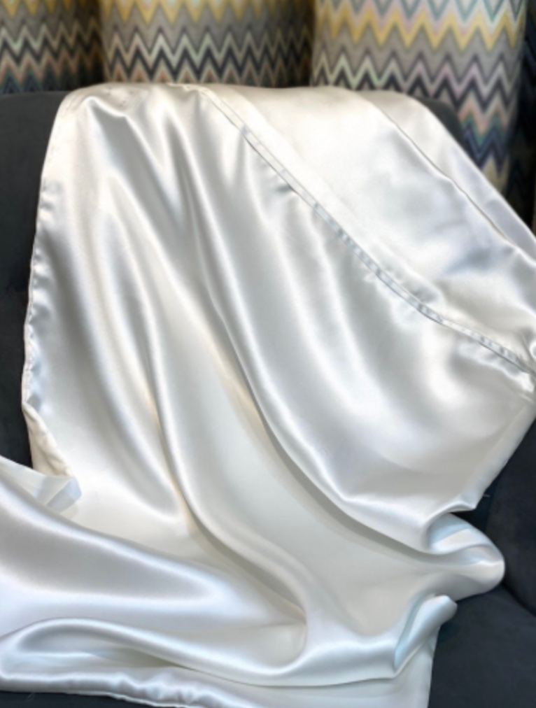 Yala charmeuse silk pillowcases (set of 2)